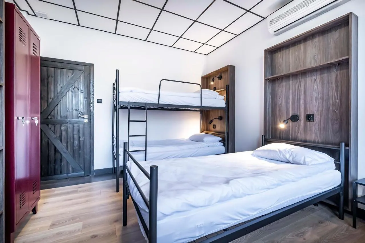 Vola Hostel Warszawa 0*,