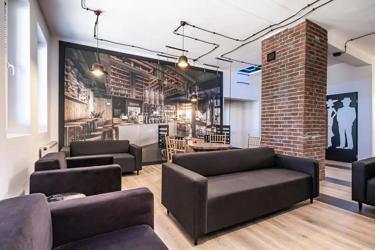 Vola Hostel Warszawa 0*,